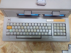 A closeup of the Spanish keyboard.